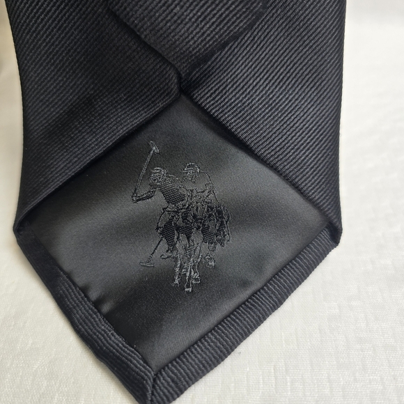 U.S. Polo Assn. Black Silk Tie Classic Accessories - Picture 3 of 6